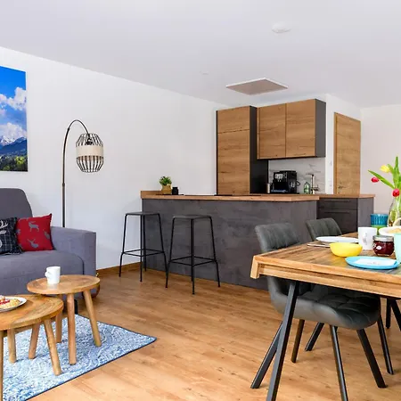 Berg Fux - Ferienwohnung Francis Der Esel Зонтхофен Экстерьер фото